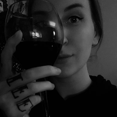 writemesweetly's profile picture. artist. music head. big sports fan. irish and southern roots. active co-conspirator.