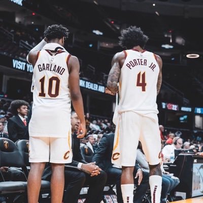 #NBATwitter #NFLTwitter #BeTheFight not affiliated with @Cavs  @dariusgarland22|@CavsStan backup IFB