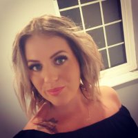 Donna Richards - @DonnaRi18062828 Twitter Profile Photo