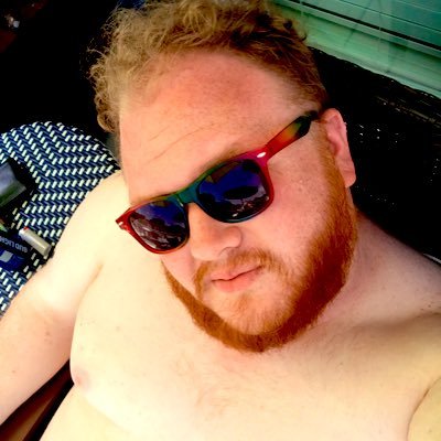 #BLM 👏 Queer 🌈 Ginger Bear 🐻 Human 💁♂️ #bodypositvity 👨🏿🤝👨🏼 with @Sir_Rob1