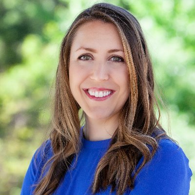 Auburn grad | Atlantan | Marketing & Communications Professional | ГФВ | Wine Lover | Grammar Nerd