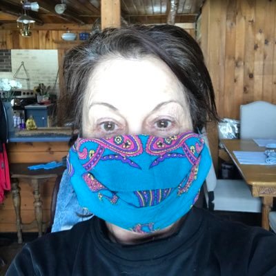 susanddf's profile picture. I LOVE Audrey Tiffany Dior Red Wine & laughing. Proudly Canadian and VW camper van enthusiast.