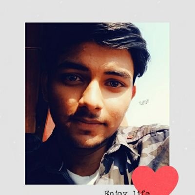 RiteshChandra's profile picture. Indie unity Game developer.✌️😀