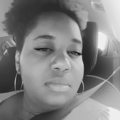 mynameisfavor's profile picture. Telling stories through all sorts of mediums ;-)