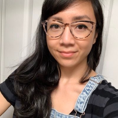 Policy geek infatuated with the absurd | Chief Baking Officer & Owner @flyingnarwhalTO | she/her