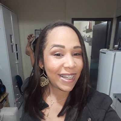 Capricórniana ♑
Mãe da Lorena 👸🏽
Futura Pedagoga👩🎓
