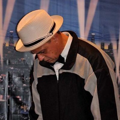 DjGuy18's profile picture. 