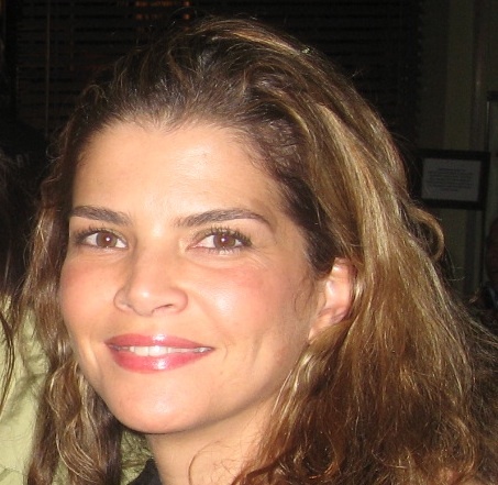 Woman - Latina - Sin pelos en la lengua - Bloguera - Spanglish - JSK Knight Fellow @Stanford