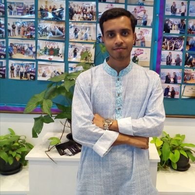 HuqRumi's profile picture. Try to be a happiness maker