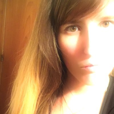 Lic. en Psicología. Feminista. Del Piria y de Peñarol. Nada es fácil, pero tampoco muy difícil. Confiar y esperar.