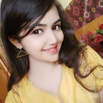 lahiri_riya's profile picture. 