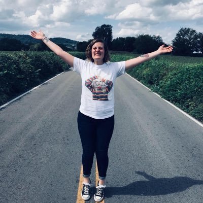 29. Jesus Christ is my Lord & Savior. Married to my best friend! Family, music, & getaways keep me happy. Love makes the world go ‘round 🤙🏼 #PugLife