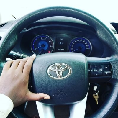 iBasil_Awad's profile picture. أمتَلِكُ كِبريَآءْ يُنسينيّ مَنْ انتِ وَ مَنْ تَكونِينْ وَ كَيفَ دَخلتيّ عَآلمِيّ 🖤
أمتَلِكُ جفَآء يَجعلُنيّ أسيرُ بجآنبكِ وَ أنظُر إلَيكِ بغُربّة وَ أمضي