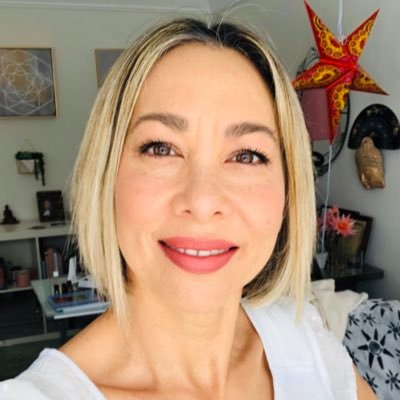 Meditation Instructor, Lover of the human condition, teaching mindfulness change based initiatives to entrepreneurs. Neurochange Solutions Trainer