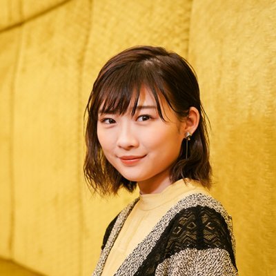 Reina 啊不 我要有这么美一定自我陶醉了 推特头像是日本演员伊藤沙莉