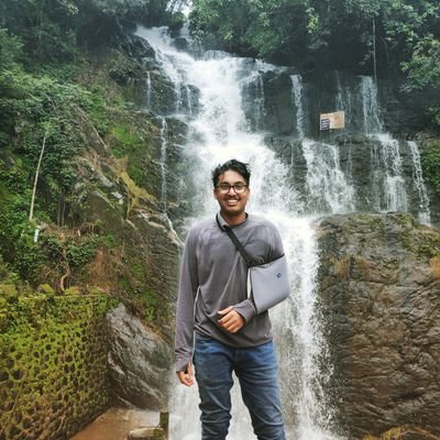 NarutoCyborg's profile picture. Tech Enthusiast, Embedded Devices developer, Pro Gamer, see... i Cant even describe myself in these 160 letters.