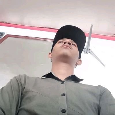 dackrino's profile picture. saya menyukai hal hal yang anti menstrim dan saya suka tantangan