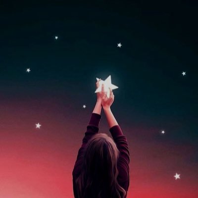 دائما فرحانه 💜