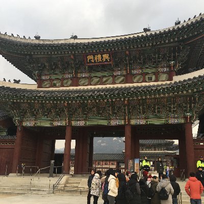 angiedeskins's profile picture. 