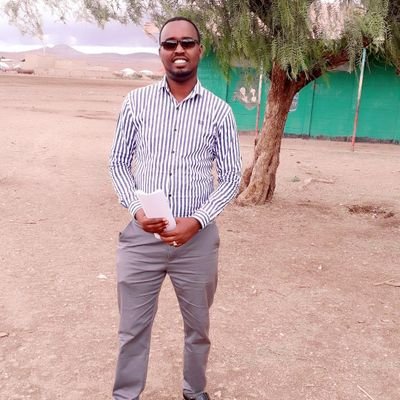 AhmedAbdiZiad1's profile picture. I like reading books