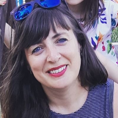 Infermera especialista en geriatria. Enamorada de la meva professió.
