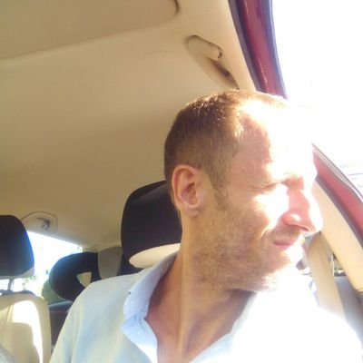 GusSerp's profile picture. Minimalist. Calisthenic lover. Barefoot runner. Question everything. Stubborn. Yet good listener.