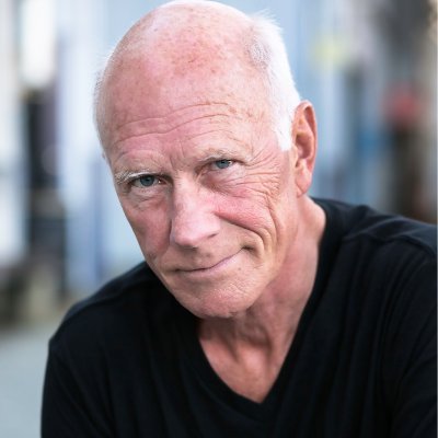 Vancouver-based actor, proud dad, writer, adventurer, traveler, dreamer, explorer, sailor, dog lover, and so on and so forth... instagram @peterdwerry