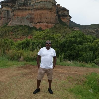 LebzaTrk's profile picture. 