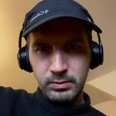 RobinSi70261031's profile picture. https://t.co/6mRZmYiM7P