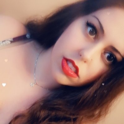 TheGirlyBadass's profile picture. 27 / Canadian /tattoo lover/