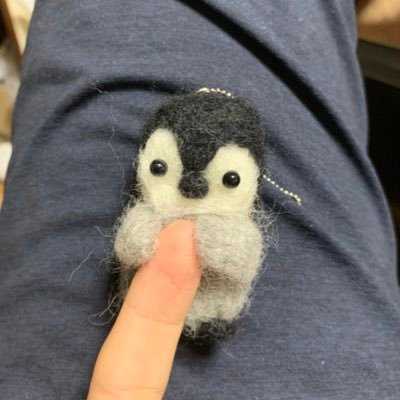 Erizabebe's profile picture. MHWアイスボーン/フォートナイト/APEX/BO4/BO3/BO2/DBD/GTA5/マイクラ￤基本フォロー返します💪