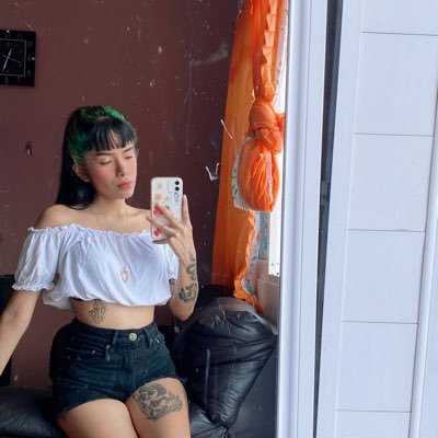 birthdefect12's profile picture. 