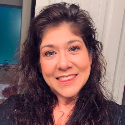 RingoChristina's profile picture. love life! love to smile and laugh! love my family and friends❤️❤️❤️❤️