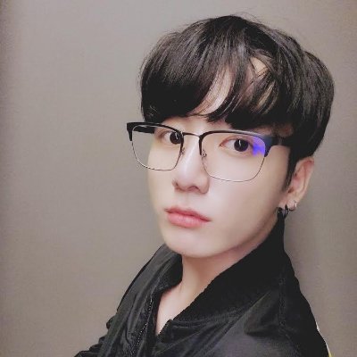 Huge fan of BTS...
...Jeon Jungkook biased .. 💜
My whole 🌍 = BTS
#BTSARMY