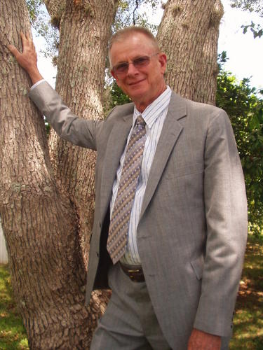 encore_golf's profile picture. Founded Golf For Blind, Inc. and https://t.co/BTDniFWtYz to provide blinded veterans and others an entry into golf and a way to compete on the golf range.