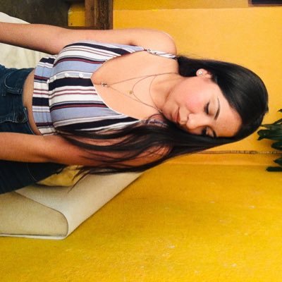 reginacaballe's profile picture. 