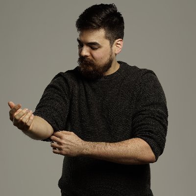 Robert John| prev. CLG Fighting Game Coordinator, Melee Coach, content producer.
Smash/FGC since 2009. BobbySiege@gmail.com