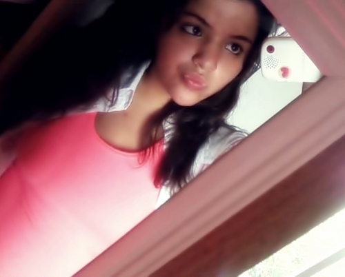 Sonhadora se levantou e hoje diz : E QEM PERDEU QE CHORE EU VO ATRAZ DE SER FELIZ *-*