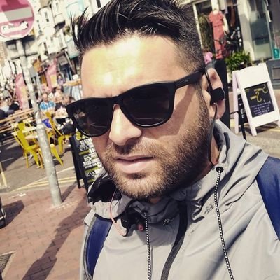 serdominik's profile picture. 35y old / Full Stack Developer / La felicità è fatta di attimi di dimenticanza 
🏍️ 🖤