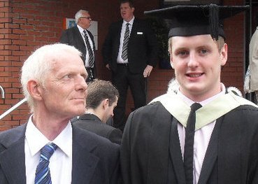 Hallidabs's profile picture. It's all in the game