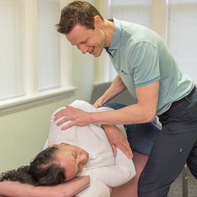 Home of the chiropractic practices of Drs. B.J. Hardick and Clifford Hardick. Established 1971.