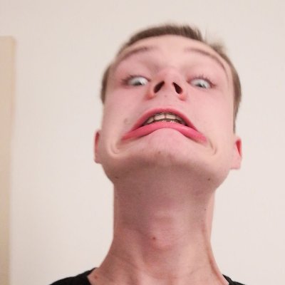 Alberttyee's profile picture. No life no women