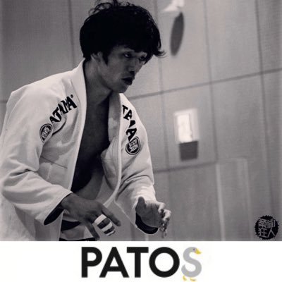 TOTAKEN's profile picture. ⬛️⬛️⬛️🟥⬛️ブラジリアン柔術黒帯🥋(🆕'21年9月25日)/元GRABAKA(’05.11/E開始)、NASCER DO SOL、BONSAI、現PATO STUDIO🦆家族がマレーシア🇲🇾へ教育移住中の逆単身赴任リーマン柔術家👔