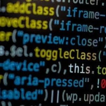 interesada en la ciencia & el arte contemporáneo- postmoderno. Computación Matemática. Divulgación Matemática.