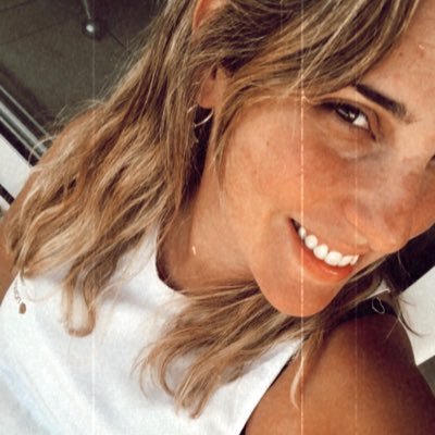 valendandrea's profile picture. Hay cosas que se tatuan sin tinta -Farmaceutica, Capricorniana-