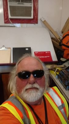 KennethWayneH19's profile picture. A Proud American, who happens to be white,male, southern, Christian, husband, father, grandfather and a proud Navy Veteran.