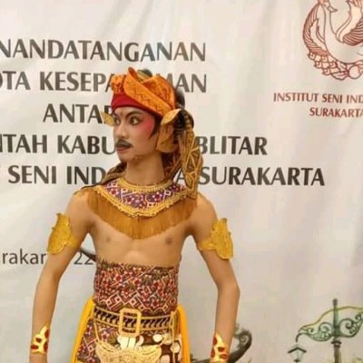 damarisadjiprat's profile picture. ISI SURAKARTA