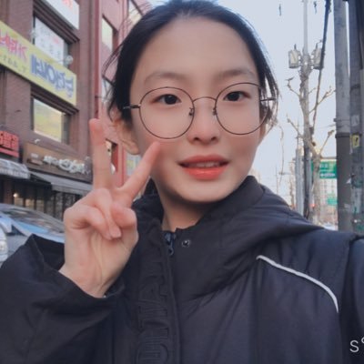 CSstNofAbxgIKrb's profile picture. 아미1년차,08