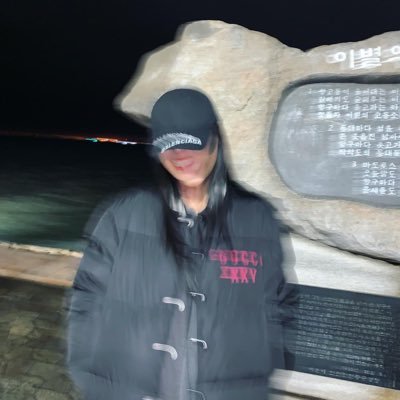 JSLC__'s profile picture. แล้วคุณล่ะหวานรึเปล่าคะ?