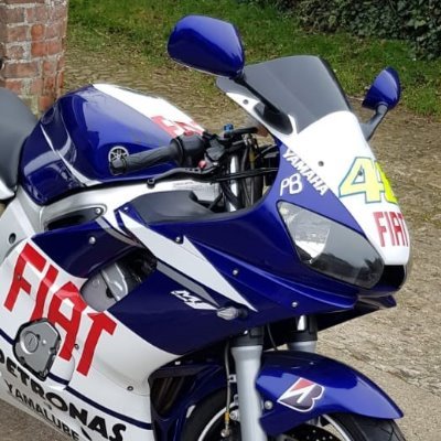 Based in North Yorks, Revamp #motorcycles is available for all your #biking needs.. We also make licence plate flippers for track days/shows or whatever 😉